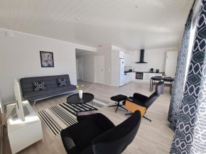 ALEX - bright, stylish apartment with sauna, built in 2023 in Närpes